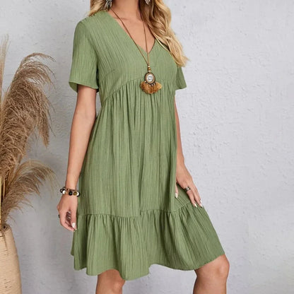Leila | Elegante vestido de escote en V para el verano