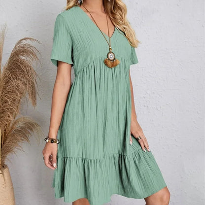 Leila | Elegante vestido de escote en V para el verano